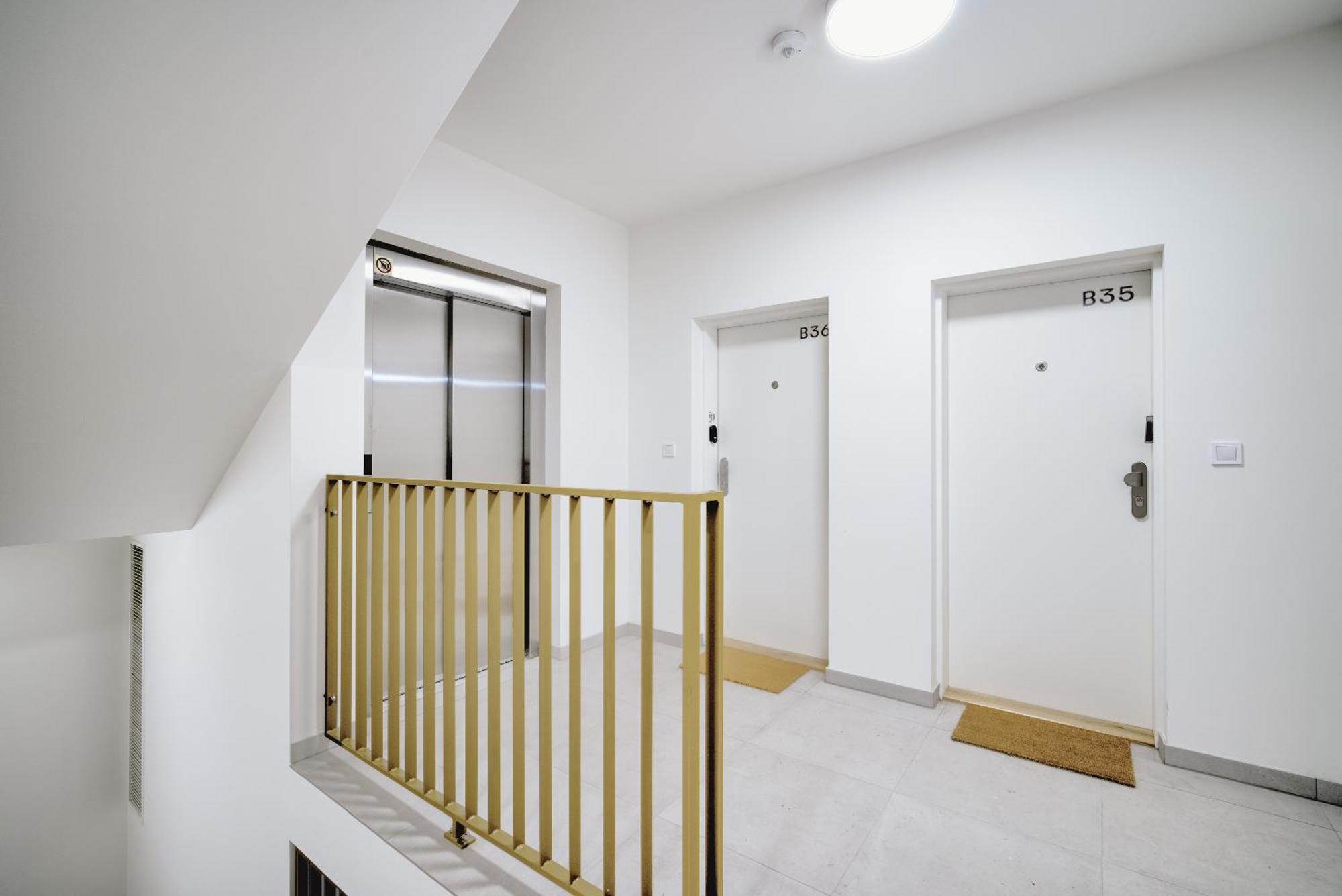 City Relax Apartments With Free Parking, 10 Mins Walk To City Centre Brno Exterior foto
